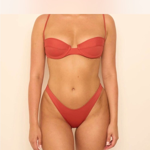 Red Bikini Set - Picture 1 of 2